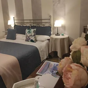 https://casa-mac-rose.it-tuscanyhotel.com
