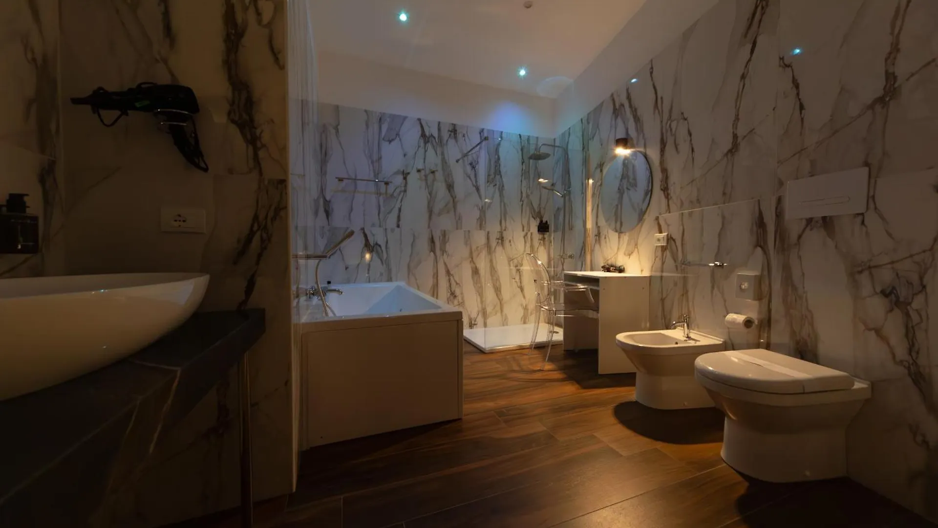 Serena Palace Superior Rooms مازارا ديل فالو