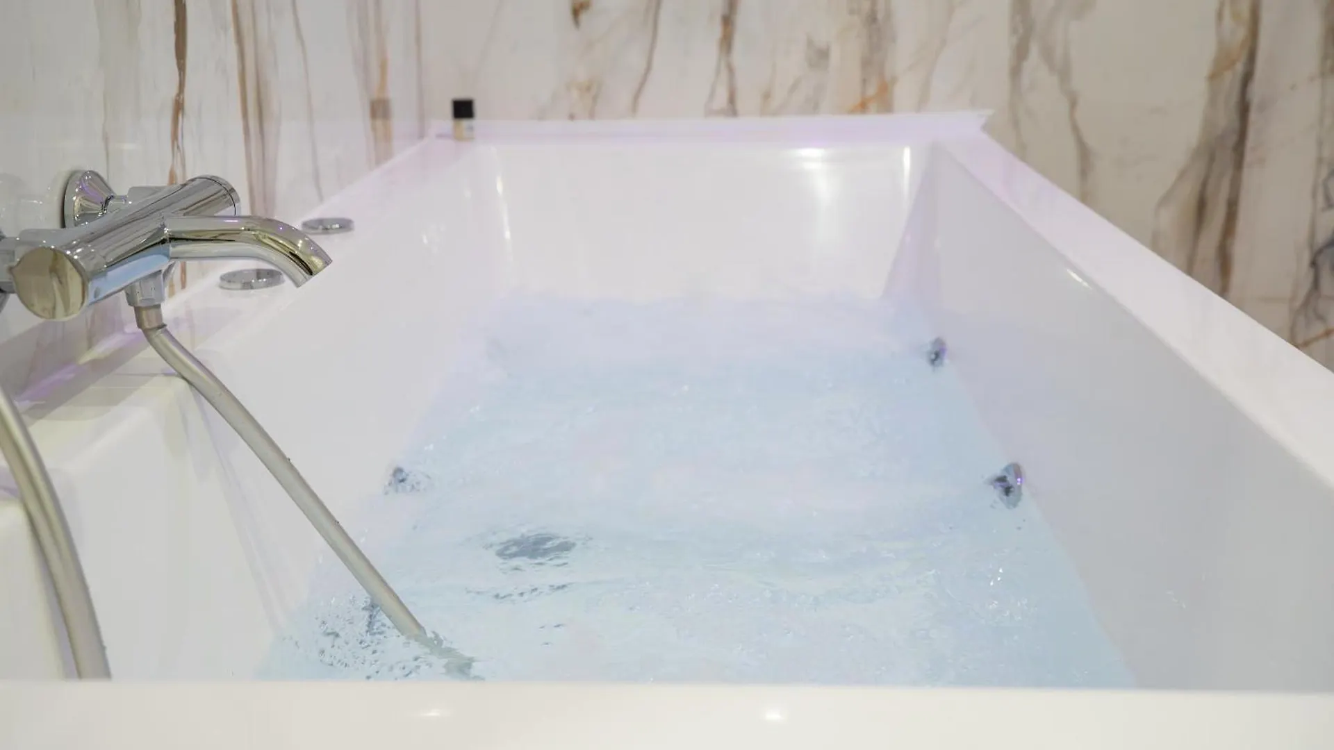 Serena Palace Superior Rooms مازارا ديل فالو 0*,